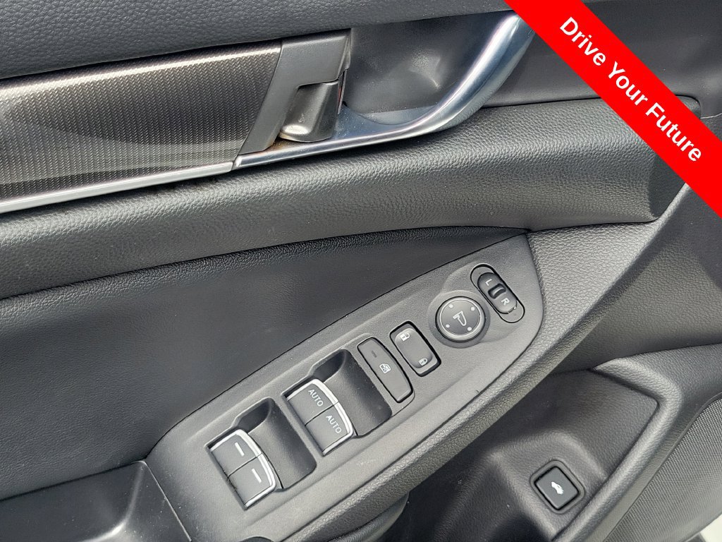 Used 2021 Honda Accord Sport image 17