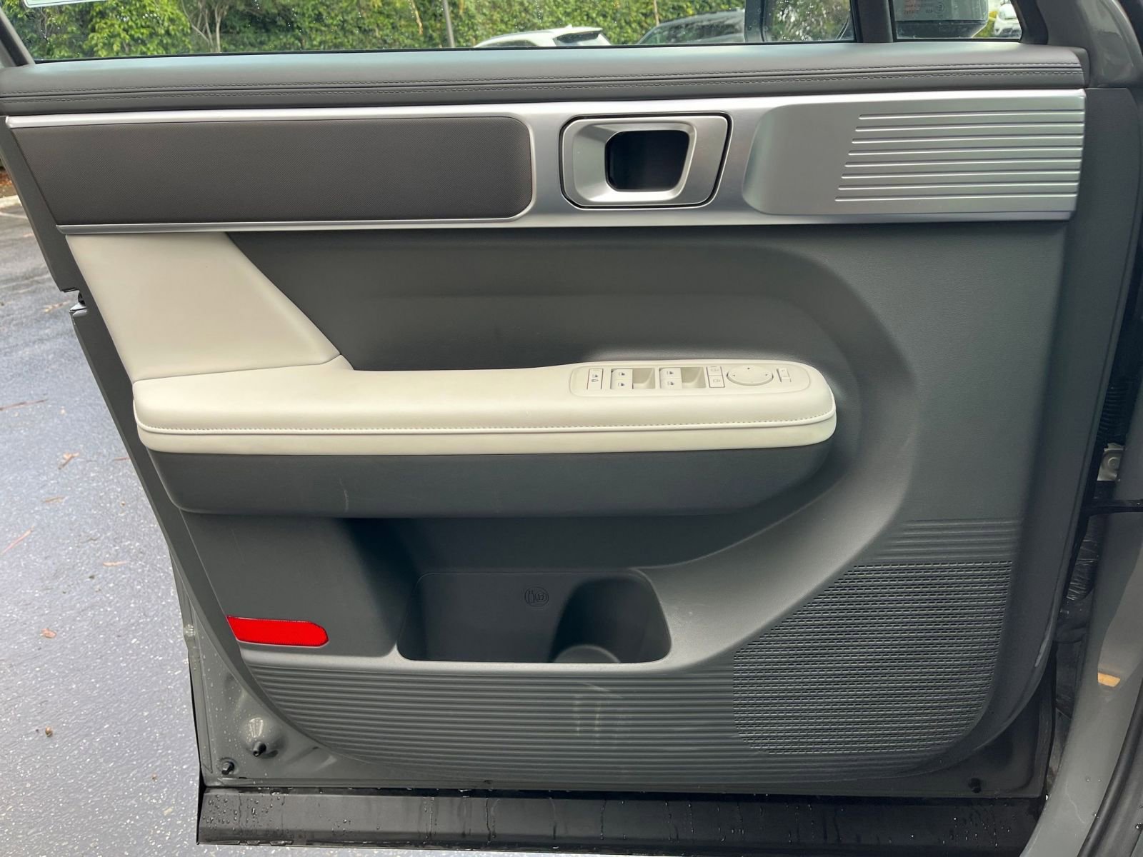 Used 2025 Hyundai Santa Fe SEL image 18