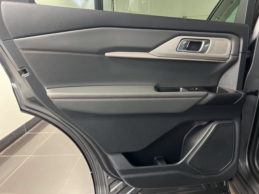 New 2026 Ford Explorer Active w/ Active Comfort Package AWD/4WD image 30