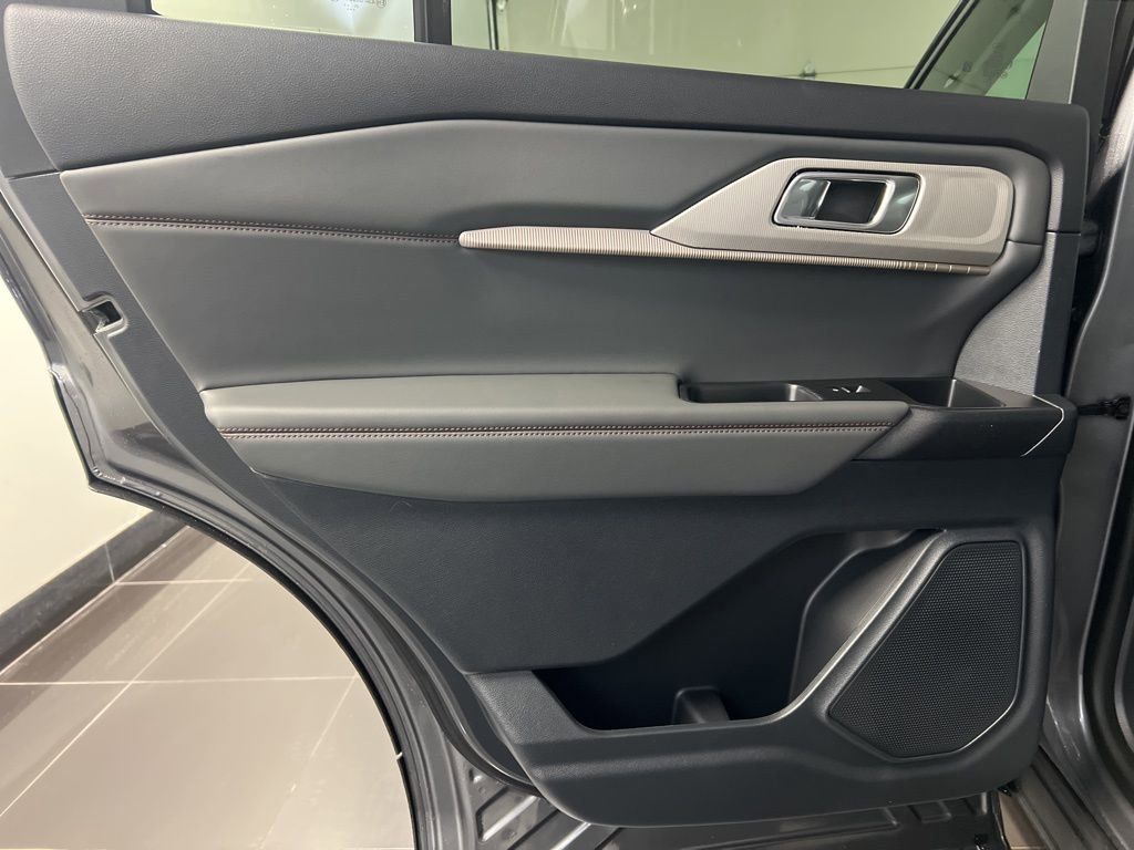 New 2026 Ford Explorer Active w/ Active Comfort Package AWD/4WD image 30