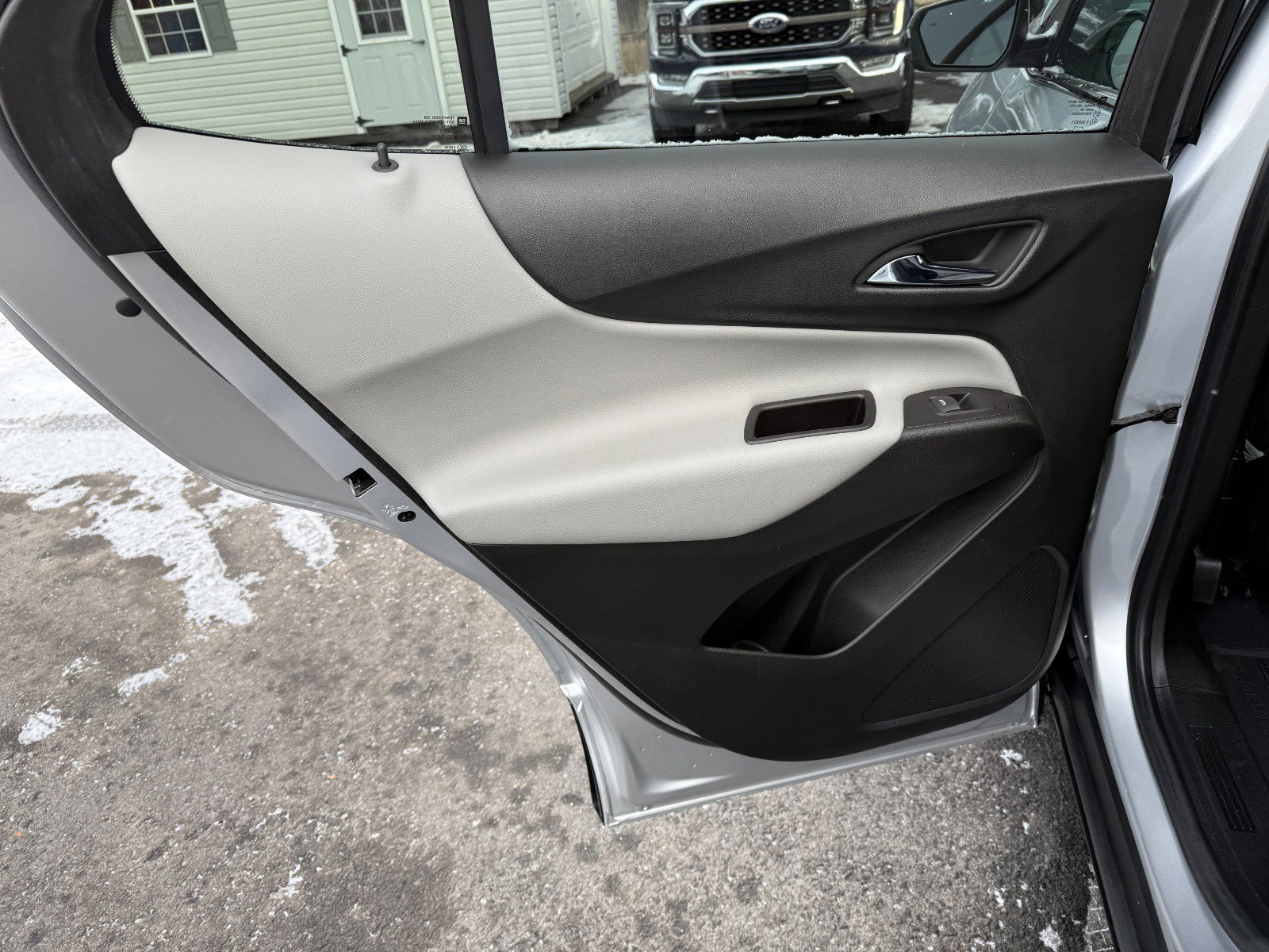 Used 2019 Chevrolet Equinox LT image 17