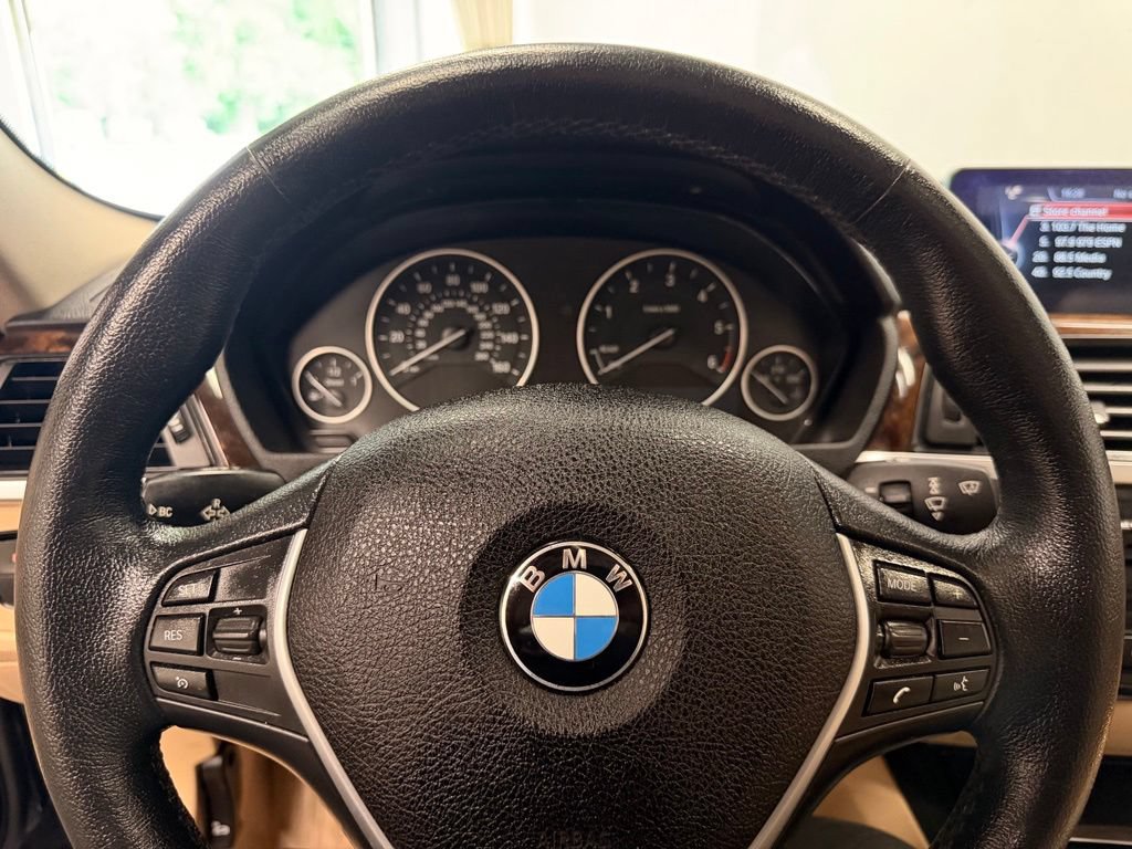 Used 2014 BMW 328d xDrive Sedan AWD/4WD image 18