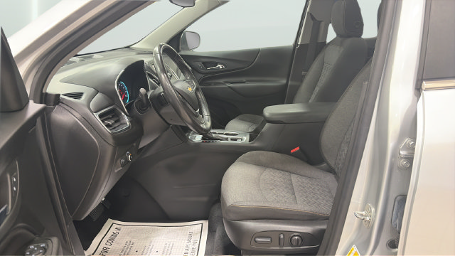 Used 2022 Chevrolet Equinox LT AWD/4WD image 15