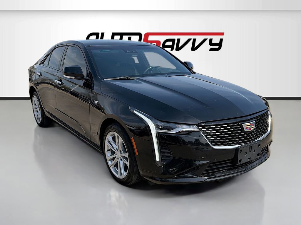 Used 2025 Cadillac CT4 Luxury RWD image 1