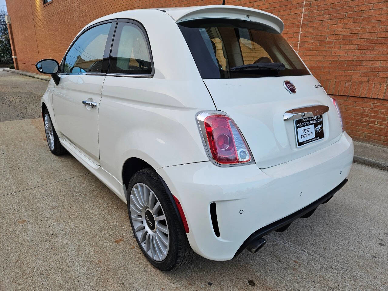 Used 2018 FIAT 500 Lounge image 6