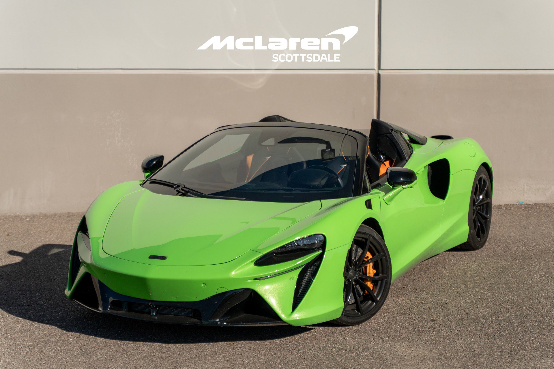 Used 2025 McLaren Artura Spider