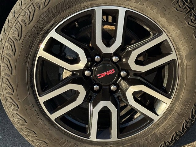 Certified 2024 GMC Yukon AT4 w/ Technology Package image 12
