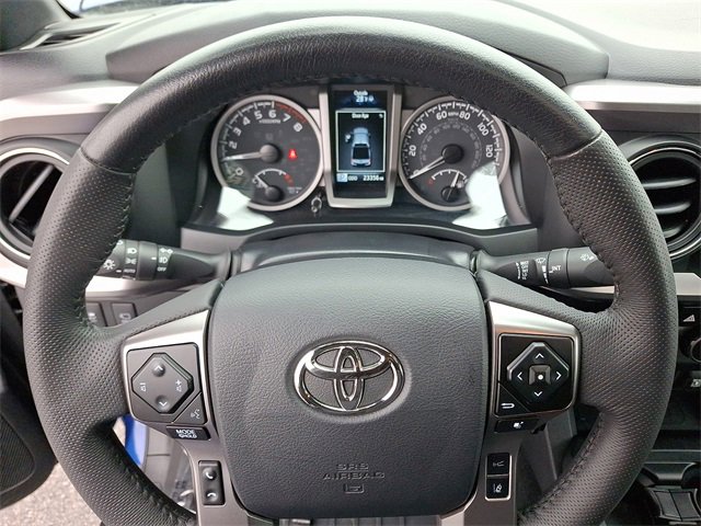 Used 2023 Toyota Tacoma Limited image 20