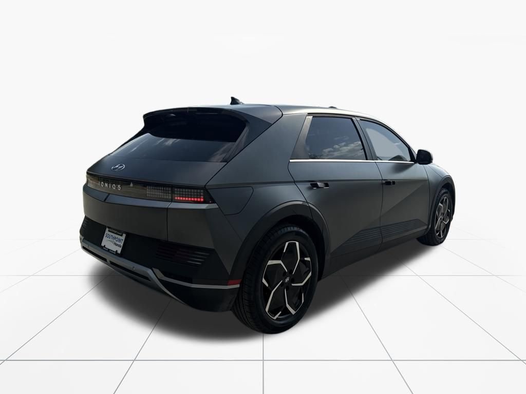 Used 2024 Hyundai Ioniq 5 SEL image 9