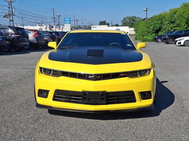 Used 2015 Chevrolet Camaro SS w/ SS Performance Package RWD image 2
