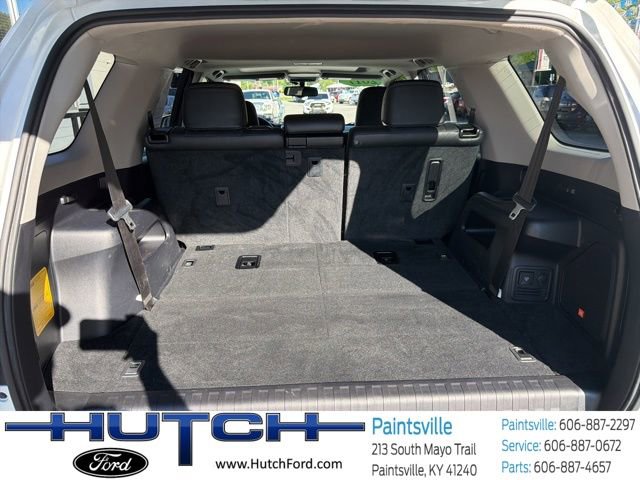Used 2017 Toyota 4Runner Limited AWD/4WD image 13