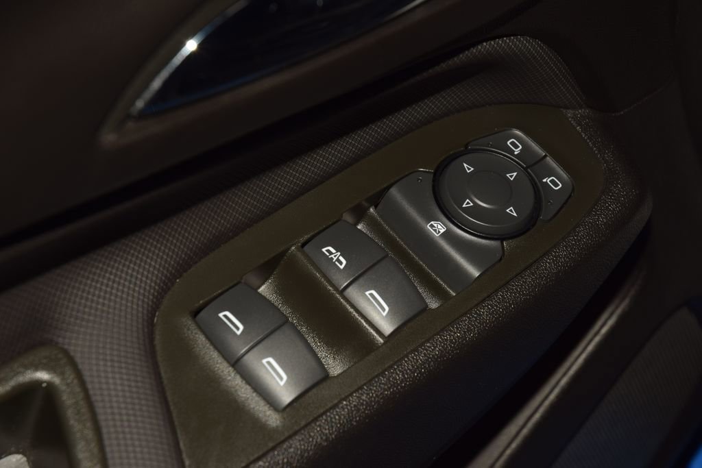 Used 2024 Chevrolet Equinox RS w/ RS Leather Package image 46