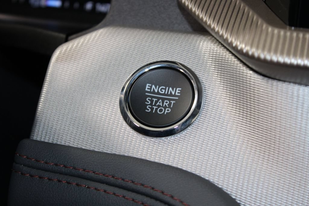 New 2026 Ford Explorer Active RWD image 41