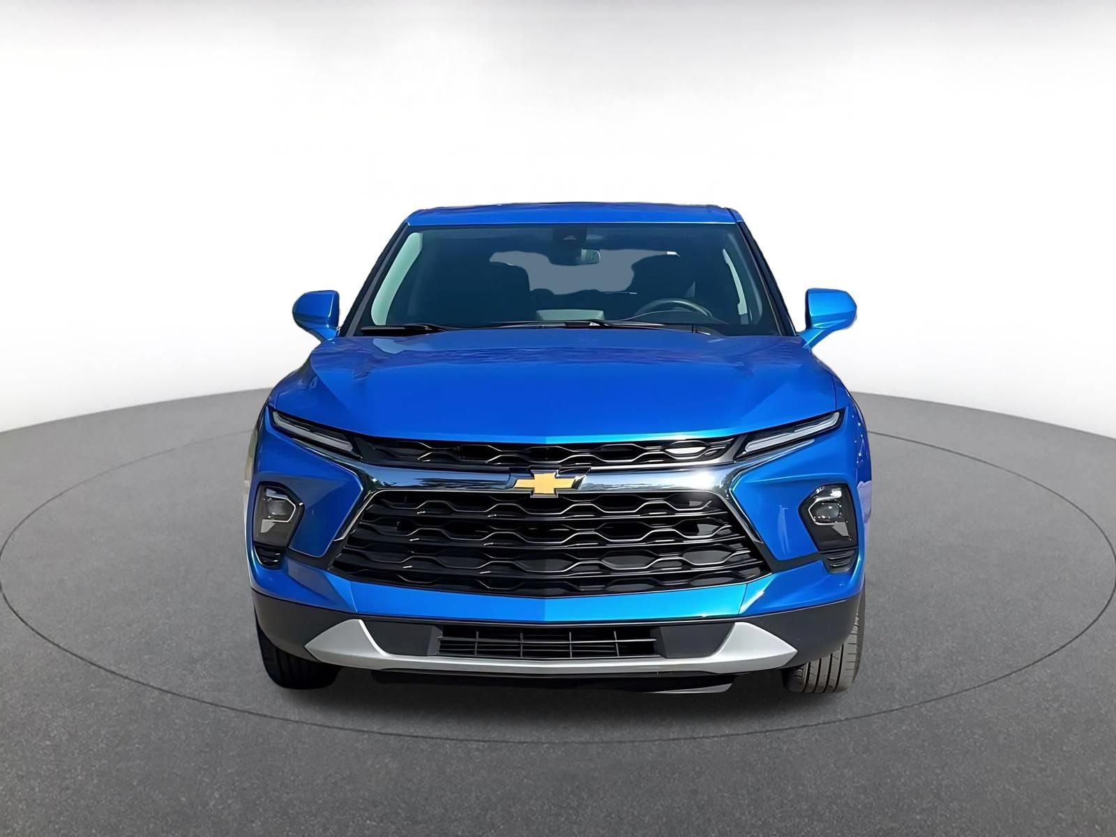 Used 2026 Chevrolet Blazer LT FWD image 4