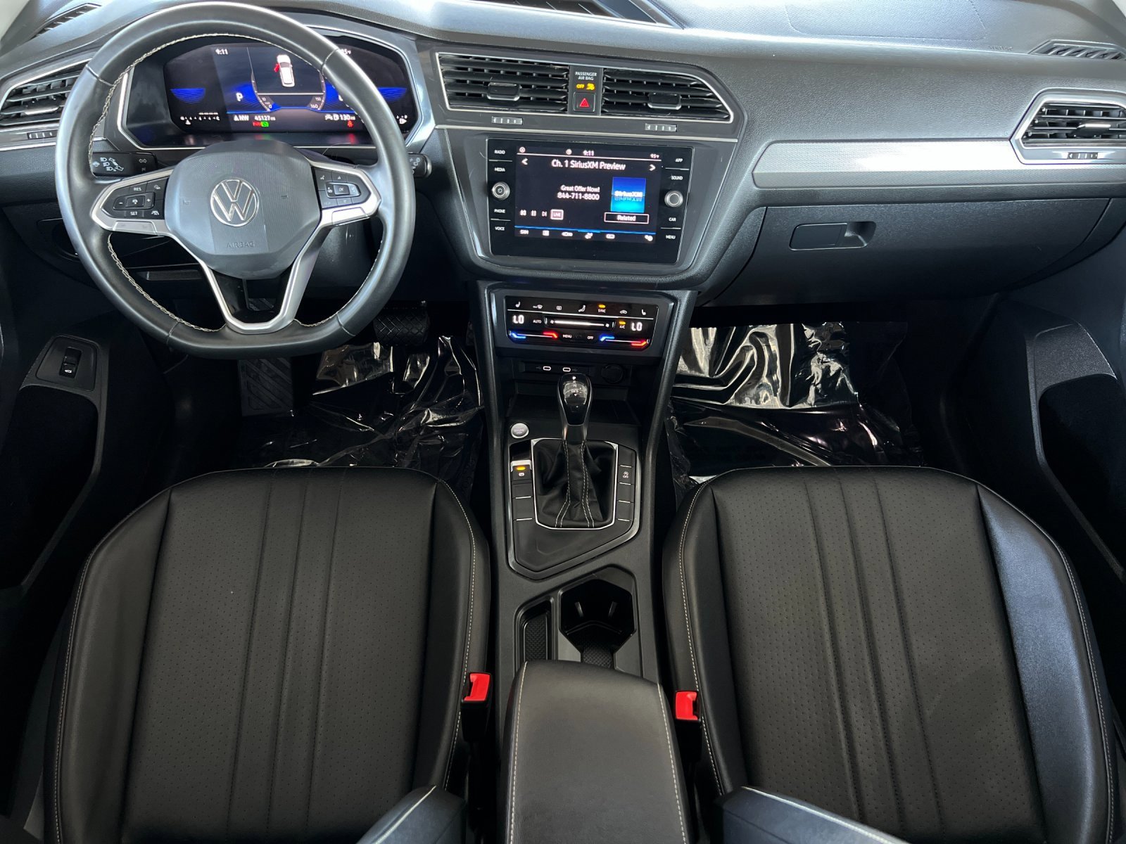 Used 2022 Volkswagen Tiguan SE image 12