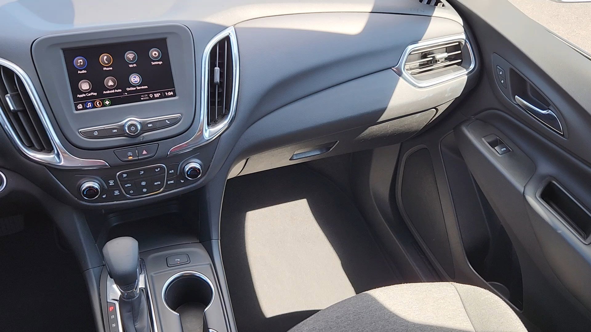 Used 2024 Chevrolet Equinox LT image 6