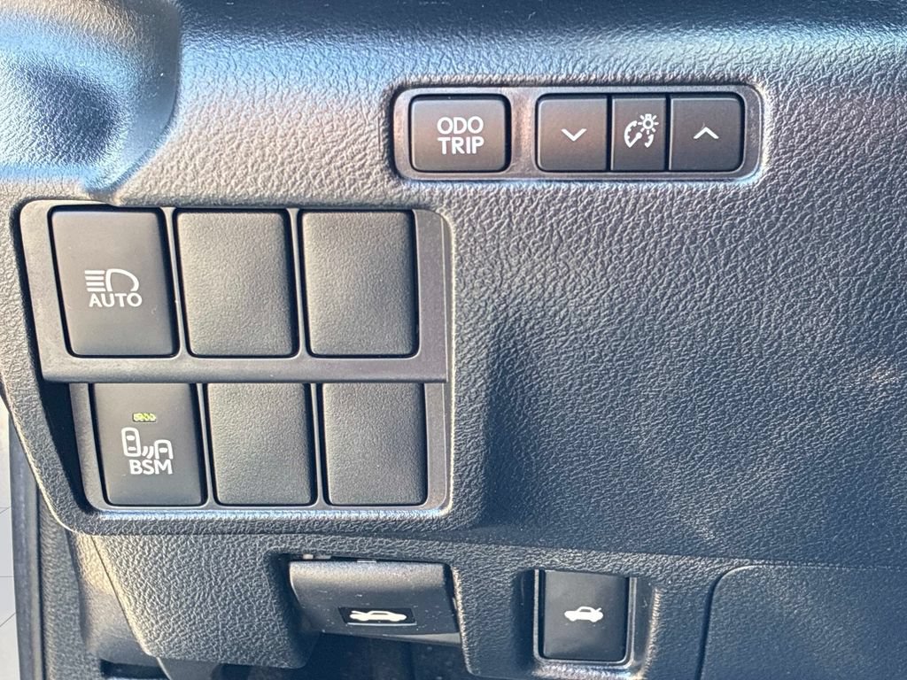 Used 2019 Lexus IS 300 AWD w/ Navigation Package image 24