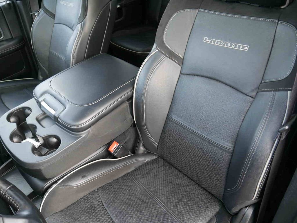 Used 2019 RAM 3500 Laramie image 41