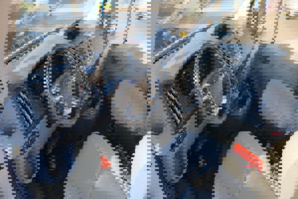 Used 2019 Ford Transit 350 156 DRW image 10