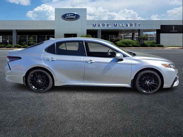 Used 2024 Toyota Camry XSE image 6