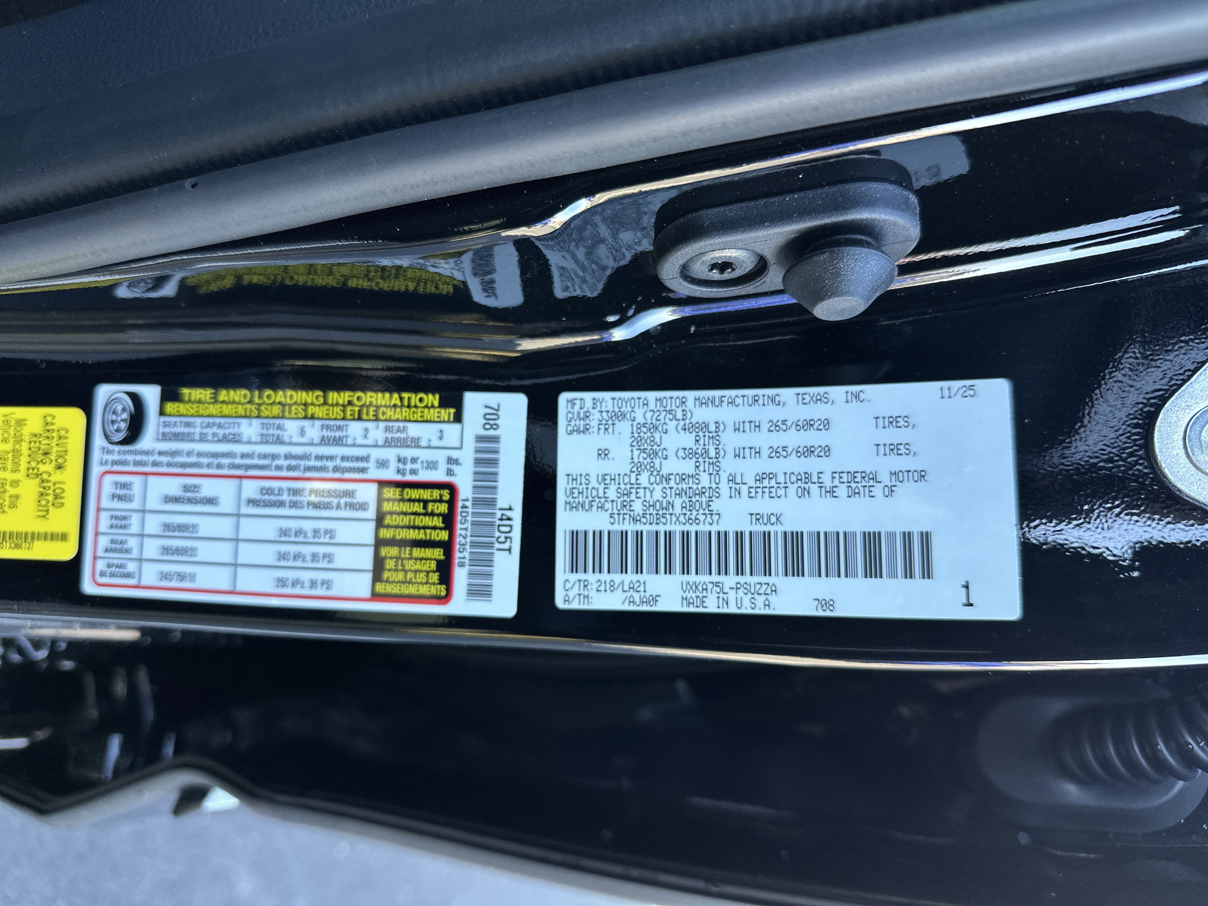 Used 2026 Toyota Tundra Platinum image 37