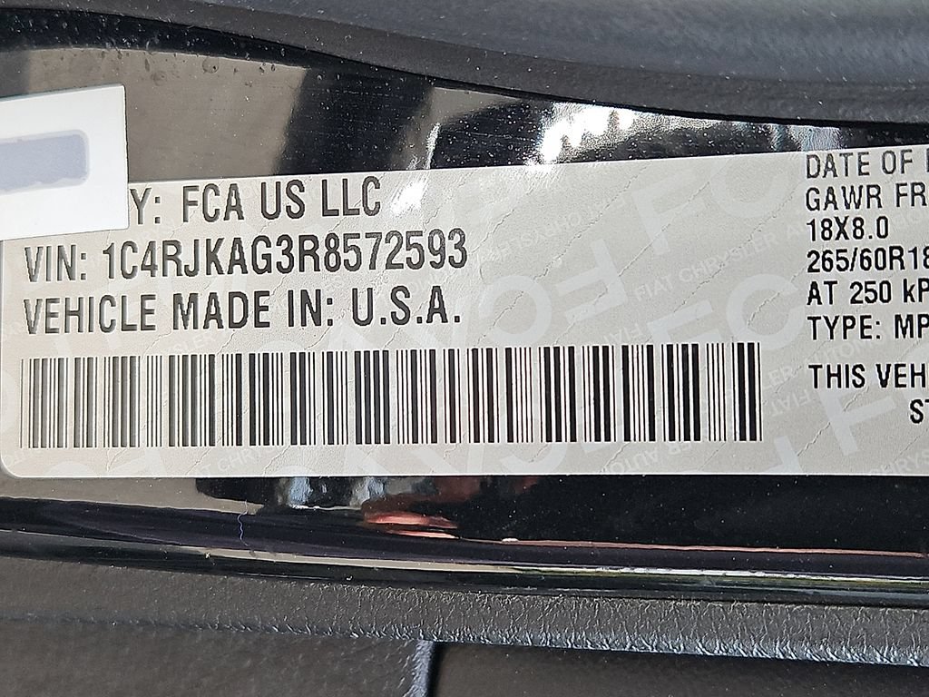 Certified 2024 Jeep Grand Cherokee L Altitude AWD/4WD image 27