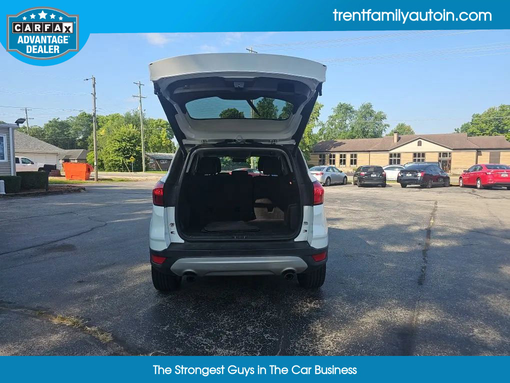 Used 2019 Ford Escape SEL image 11