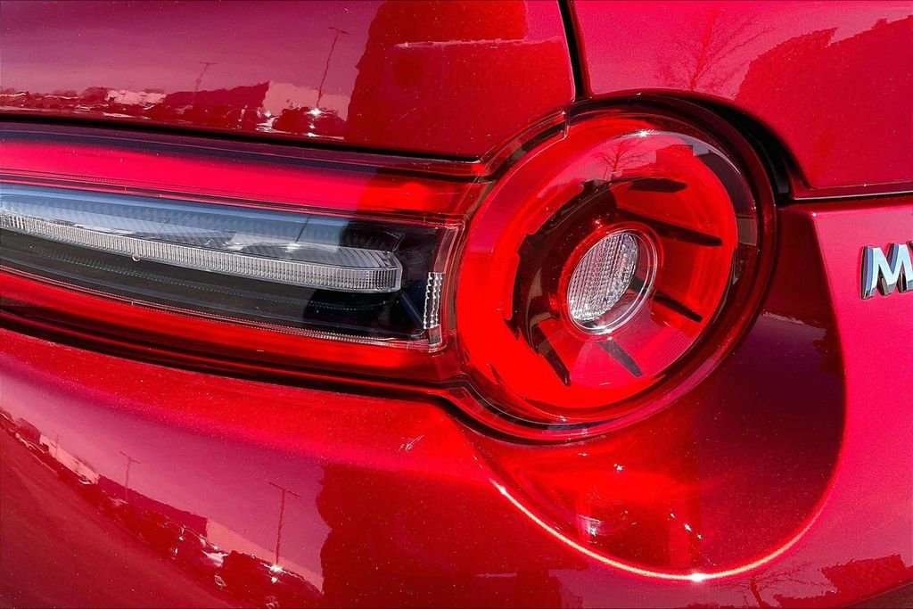 Certified 2025 MAZDA MX-5 Miata RF Club image 25