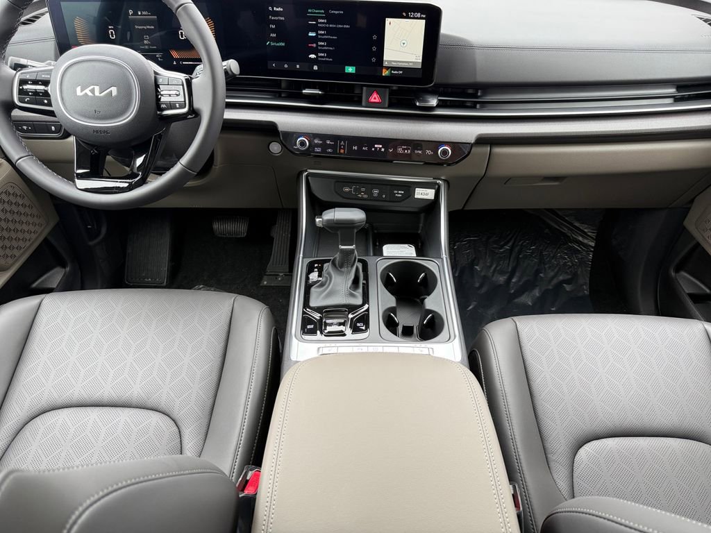 New 2026 Kia Carnival EX image 10