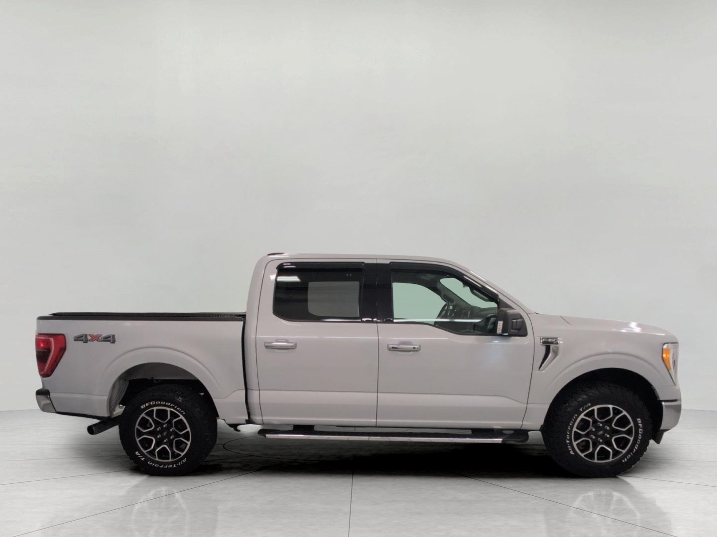 Used 2021 Ford F150 XLT w/ Equipment Group 302A High AWD/4WD image 12