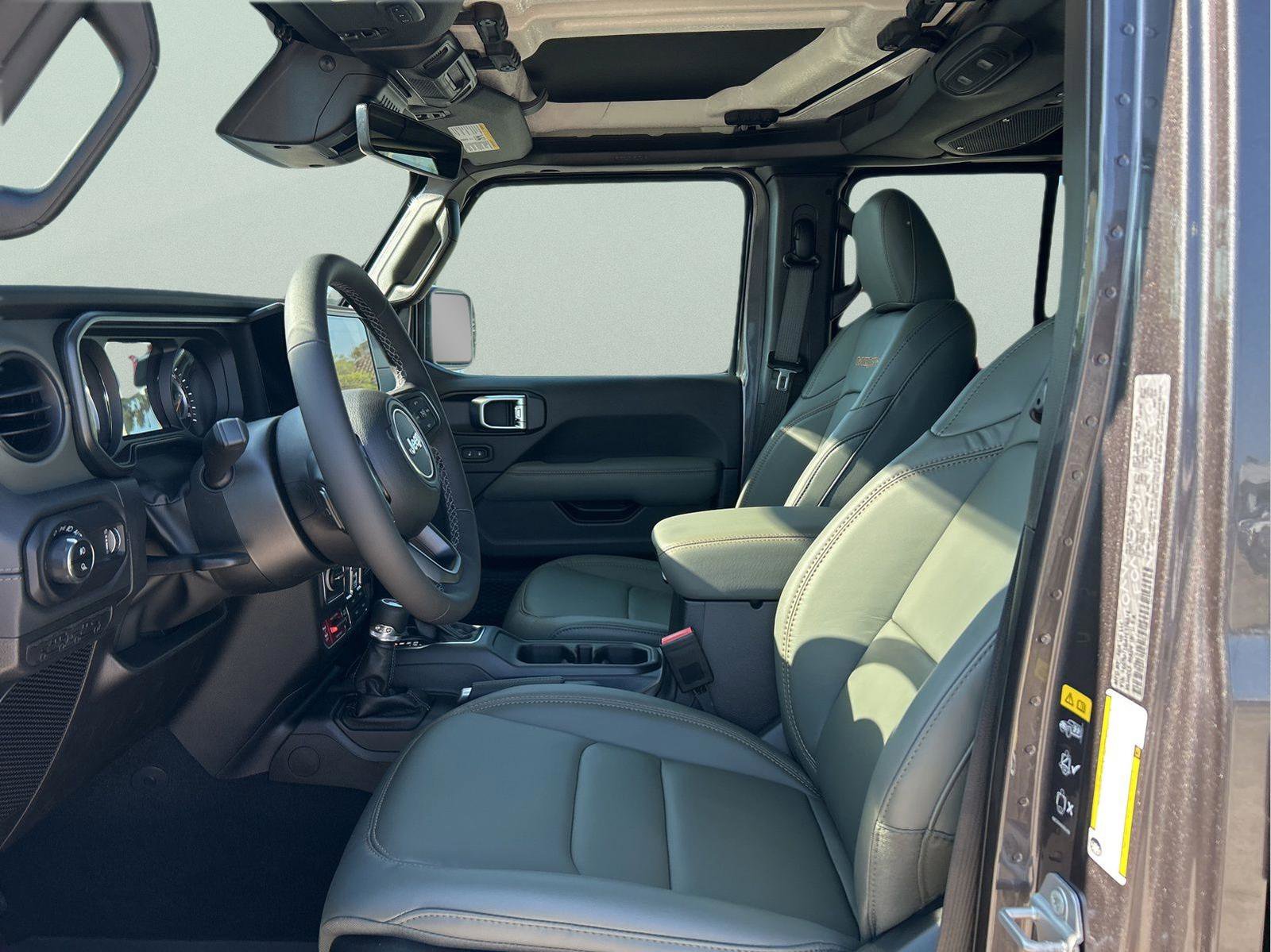 New 2026 Jeep Gladiator Mojave image 9