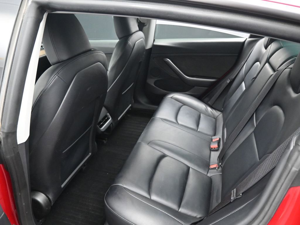 Used 2023 Tesla Model 3 Standard Range image 25