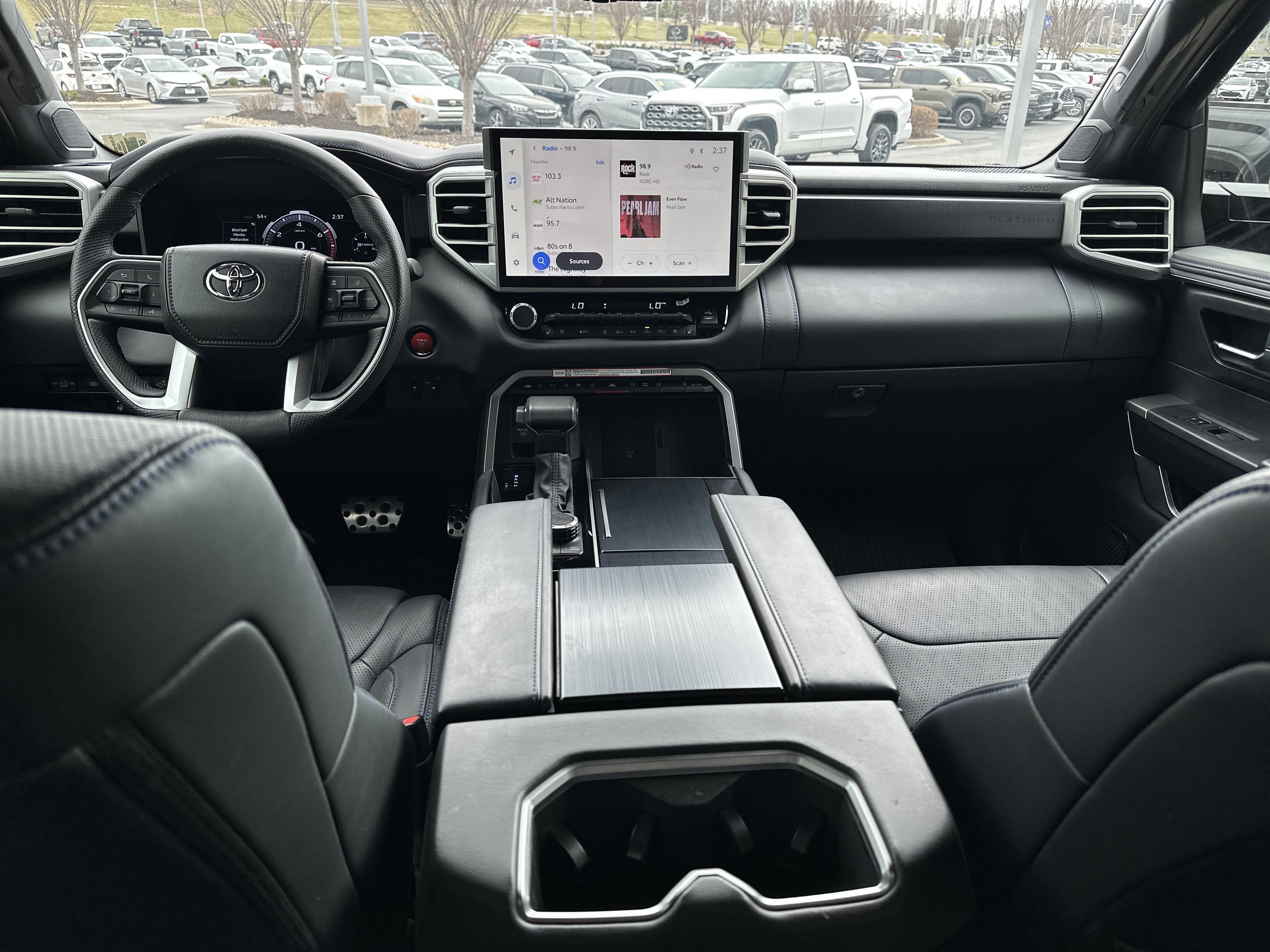 Used 2025 Toyota Tundra Platinum w/ TRD Off-Road Package AWD/4WD image 22