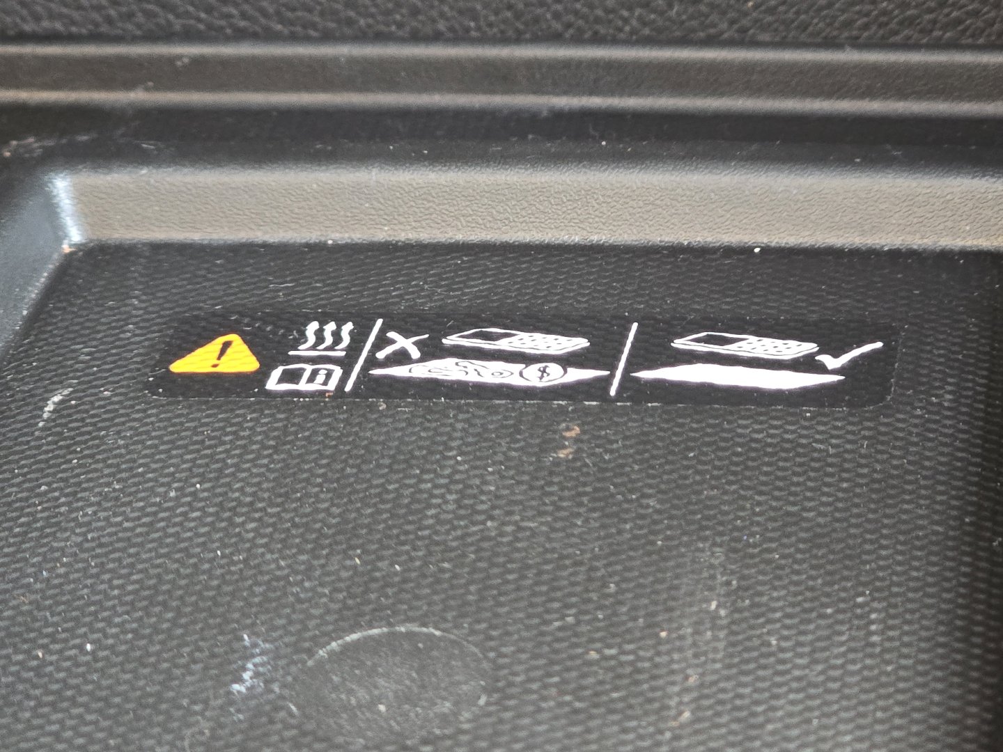 Used 2022 Chevrolet Traverse High Country image 10