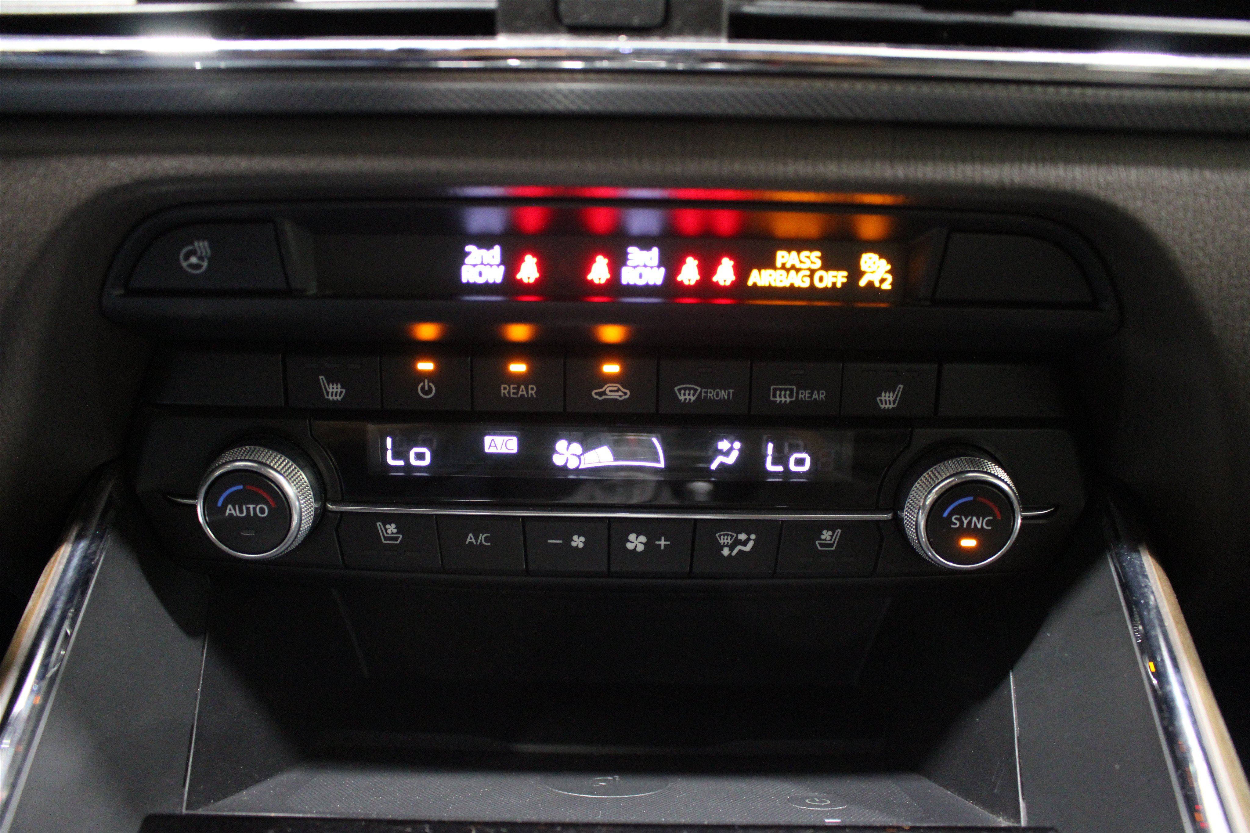 Used 2022 MAZDA CX-9 Signature AWD/4WD image 17