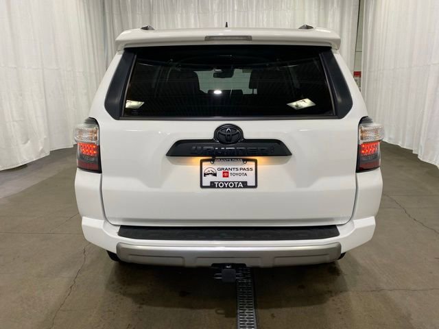 Certified 2022 Toyota 4Runner TRD Off-Road Premium image 5