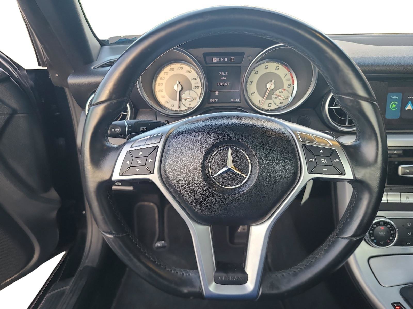 Used 2013 Mercedes-Benz SLK 250 image 12