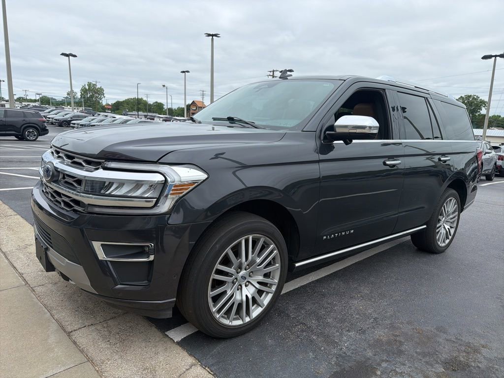 Used 2022 Ford Expedition Platinum AWD/4WD image 1