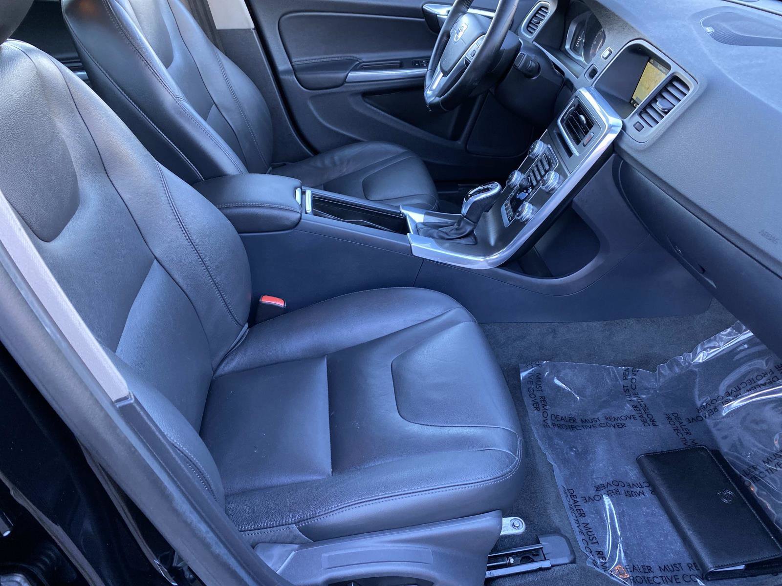 Used 2015 Volvo S60 T5 Platinum image 22