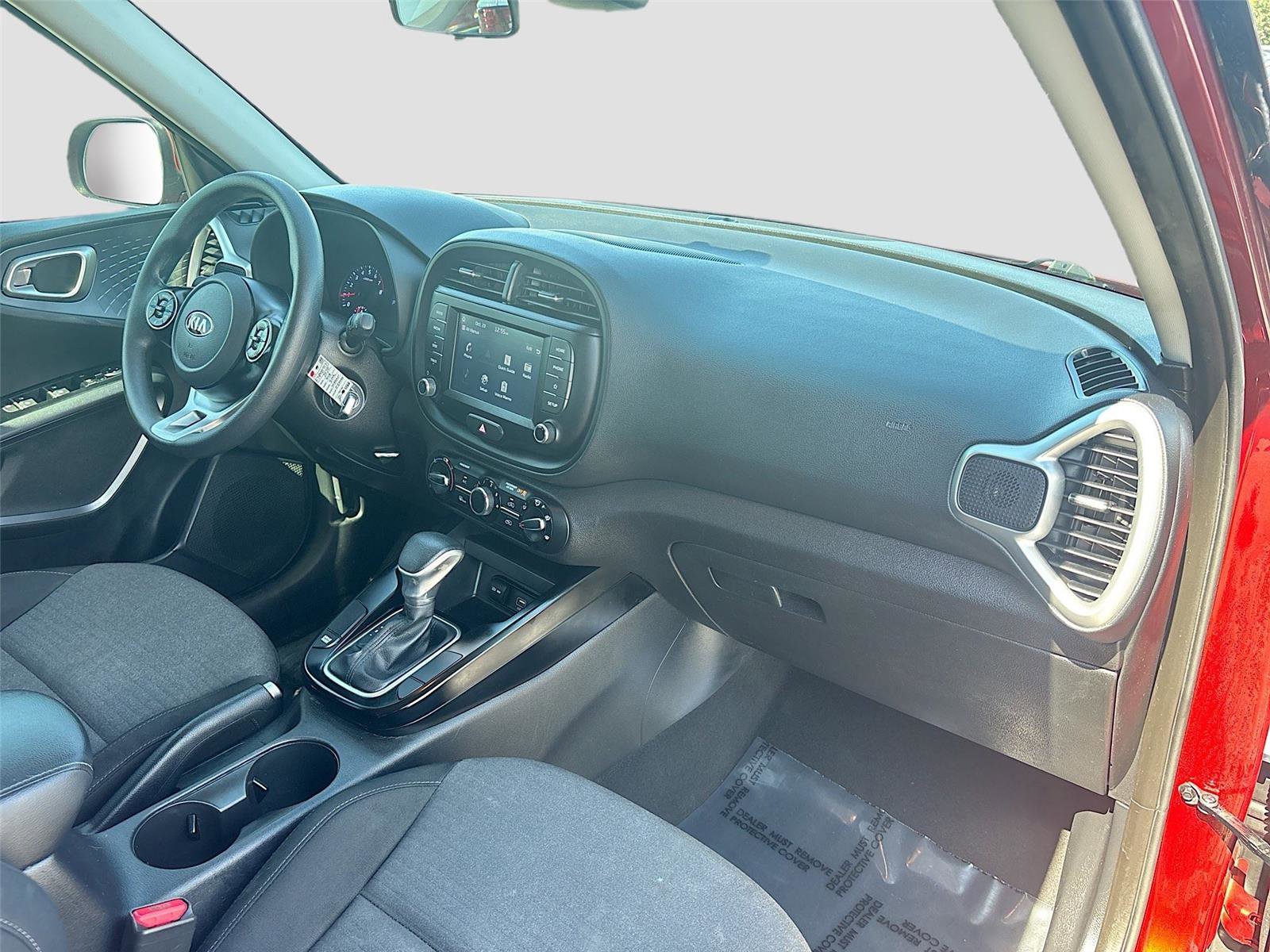 Used 2020 Kia Soul S FWD image 28