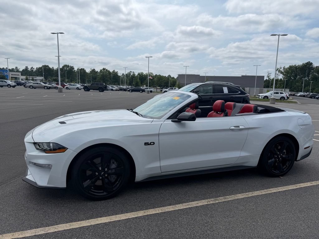 Used 2022 Ford Mustang GT Premium w/ Equipment Group 401A RWD image 52