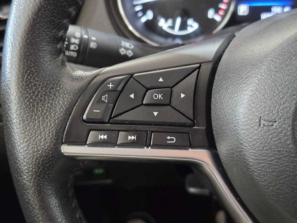 Used 2019 Nissan Rogue SL AWD/4WD image 20