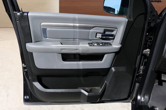 Used 2020 RAM 1500 Classic Warlock image 11