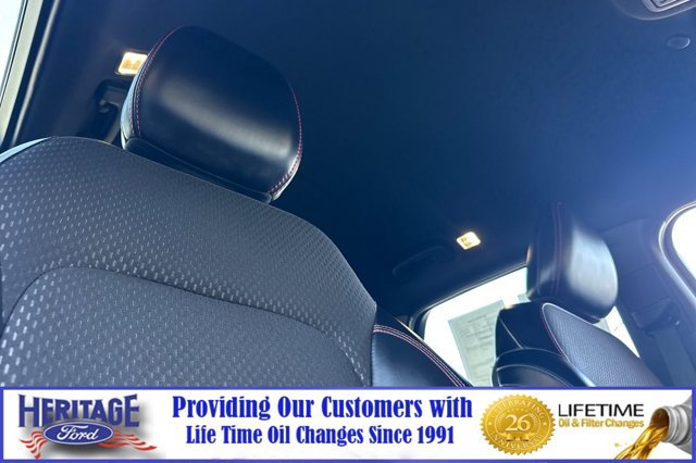 Used 2025 Ford Escape ST-Line FWD image 17