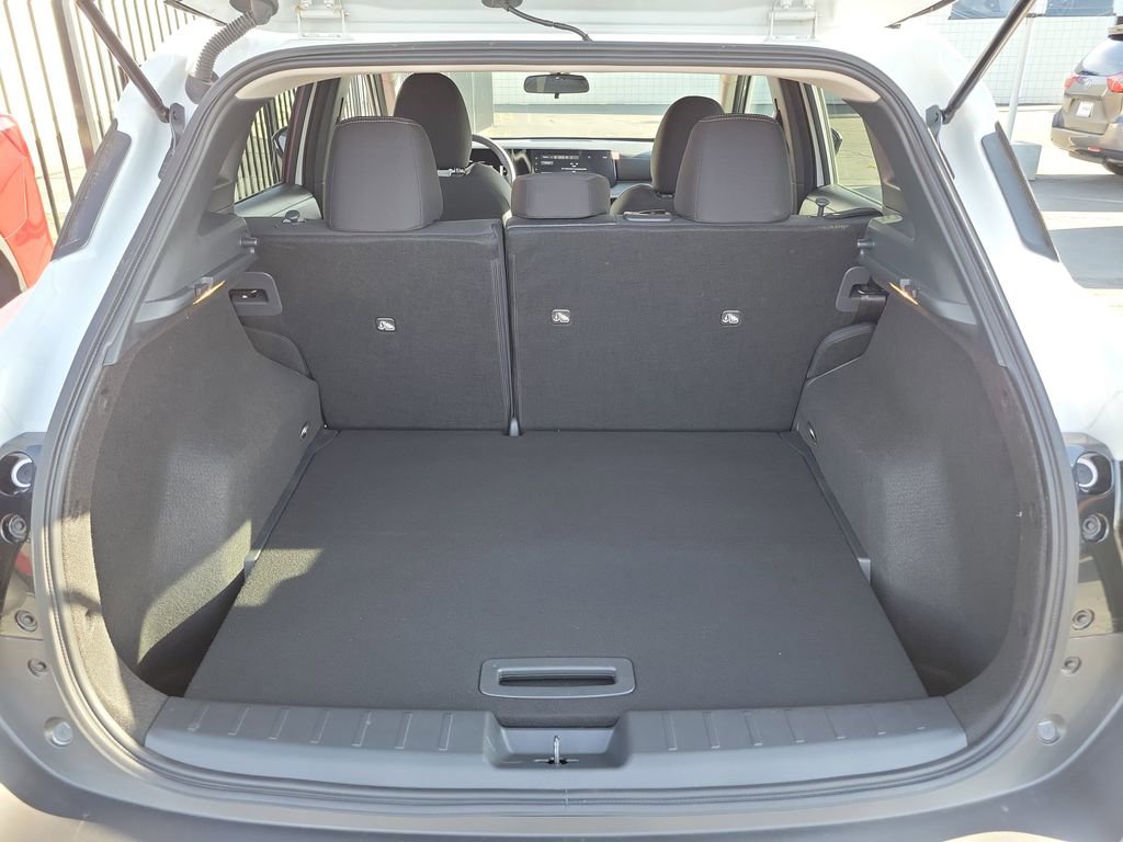 Used 2025 Nissan Kicks SV image 22