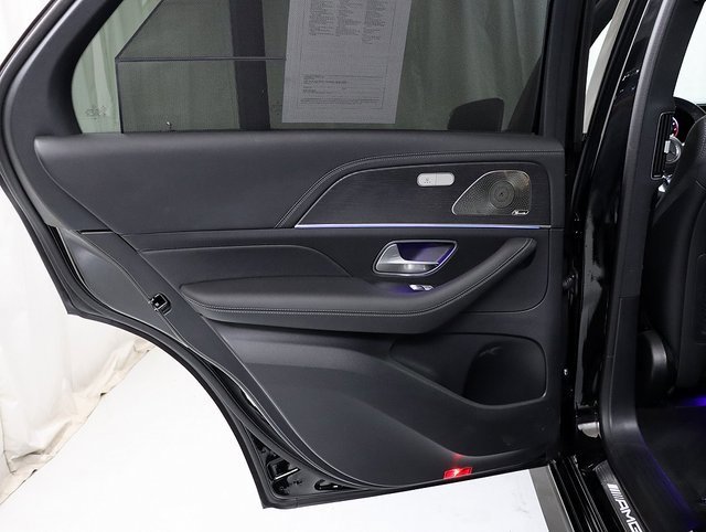 Certified 2025 Mercedes-Benz GLE 53 AMG 4MATIC image 32