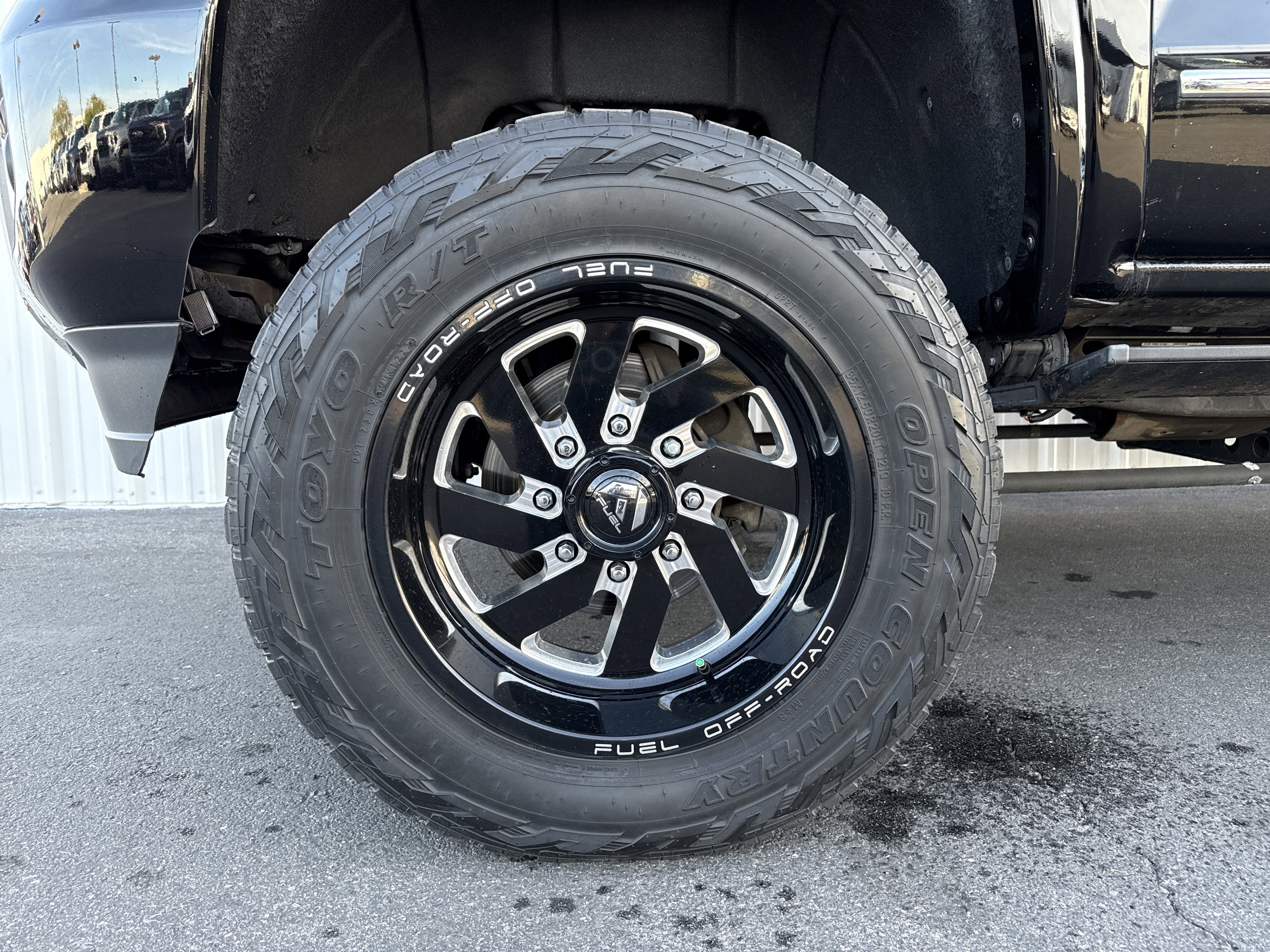 Used 2018 GMC Sierra 2500 Denali w/ Duramax Plus Package image 6