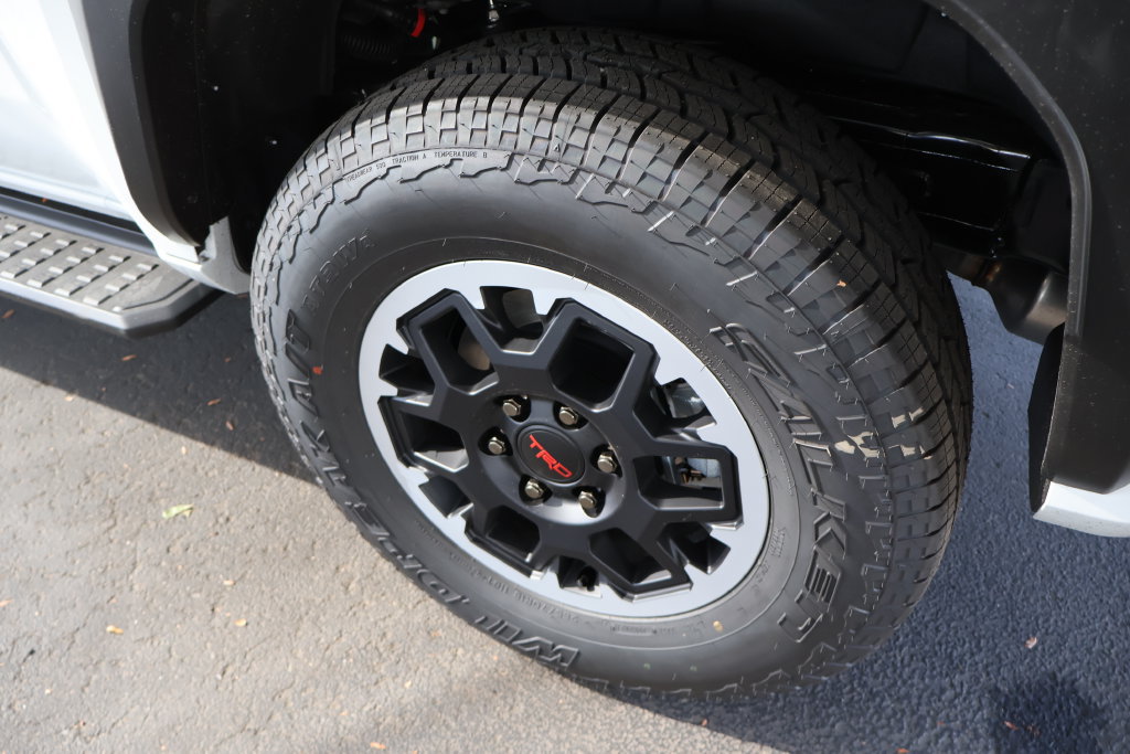 New 2026 Toyota 4Runner TRD Off-Road AWD/4WD image 59