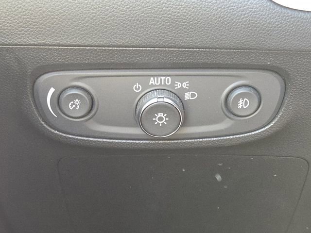 Certified 2023 Buick Encore GX Preferred w/ Cold Weather Comfort Package FWD image 10