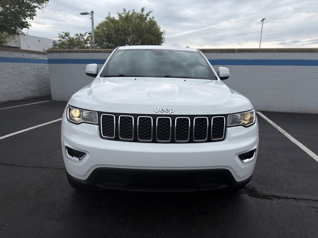 Used 2021 Jeep Grand Cherokee Laredo AWD/4WD image 8